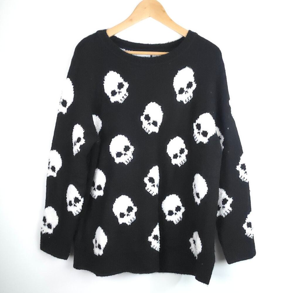 Cupcakes and Cashmere Black Knit White Skull Crew Neck Sweater Size 1X